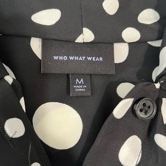 QUICK LIST! Polka dot button down - Picture 2 of 5